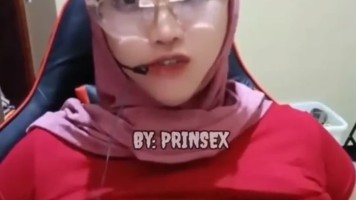 VCS Wanita Susu Gede Jilbab Pink Remas Teros Sayang