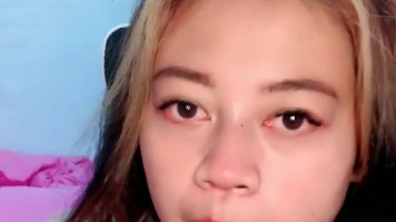 Amina Ci Host Tobrut Baik Hati ID 82135475 Mango Full Face