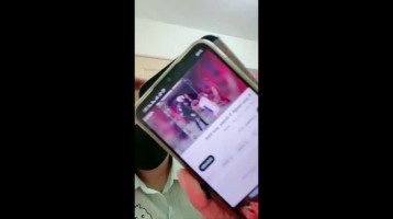 Endingnya Mahasiswi Cakep Pamer Belahan Susu ID 19282176 Mango