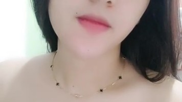 Rosalinda Bugil Muka Sange