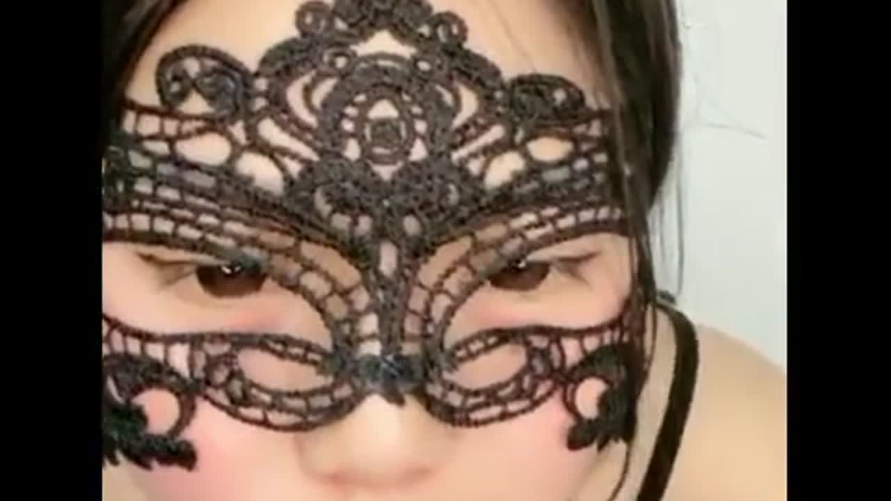 Bokep Live Lingeri maid