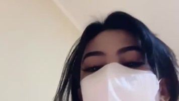 Azkaa Levana Host Toge Colmek Muncrat